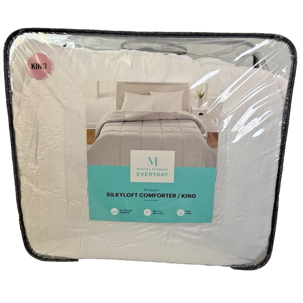 EVERYDAY Martha Stewart KING Bed Comforter white